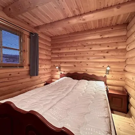 Tsahkal Apartment